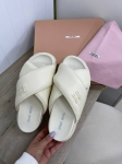 Шлепанцы Miu Miu Артикул LUX-88891. Вид 2
