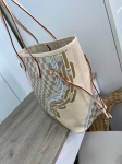 Сумка женская Neverfull Louis Vuitton Артикул LUX-88923. Вид 3