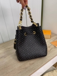 Сумка женская Louis Vuitton Артикул LUX-88930. Вид 4