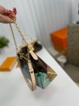 Сумка женская  Louis Vuitton Артикул LUX-89564. Вид 3