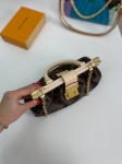 Сумка женская  Louis Vuitton Артикул LUX-89563. Вид 2