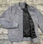 Бомбер из натуральной замши Kiton Артикул LUX-89457. Вид 2
