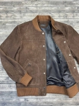 Бомбер из натуральной замши Kiton Артикул LUX-89458. Вид 2