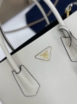 Сумка женская Prada Артикул LUX-90039. Вид 2
