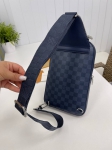 Сумка -слинг  Louis Vuitton Артикул LUX-90321. Вид 6