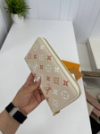 Кошелёк Louis Vuitton Артикул LUX-90334. Вид 4