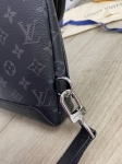 Сумка-слинг Louis Vuitton Артикул LUX-91799. Вид 3