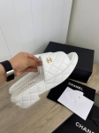 Шлёпанцы Chanel Артикул LUX-92300. Вид 1