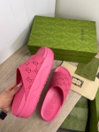 Шлёпанцы Gucci Артикул LUX-92302. Вид 3