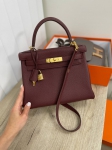 Сумка Hermes Kelly, 25, Togo Hermes Артикул LUX-92497. Вид 1