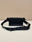 Сумка-слинг Prada Артикул LUX-92627. Вид 2