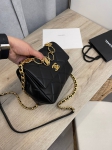 Сумка женская Chanel Артикул LUX-94675. Вид 2