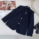 Костюм женский Prada Артикул LUX-95336. Вид 3