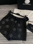 Кожаные шорты Chanel Артикул LUX-95341. Вид 1