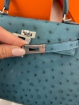 Сумка женская  Kelly, 25 cm Ostrich PHW Hermes Артикул LUX-95424. Вид 2