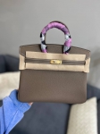 Сумка женская  Birkin 25, GHW Togo  Hermes Артикул LUX-95796. Вид 1