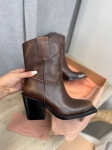 Ботинки  Miu Miu Артикул LUX-95807. Вид 2