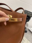 Сумка женская  So Kelly GHW Togo  Hermes Артикул LUX-96210. Вид 8