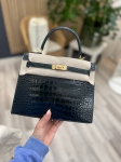 Сумка женская Kelly, 25 cm, GHW Crocodile Niloticus Lisse Hermes Артикул LUX-97198. Вид 1