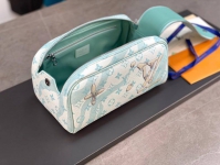 Несессер Louis Vuitton Артикул LUX-97392. Вид 5