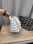 Сумка женская Chanel Артикул LUX-97471. Вид 2