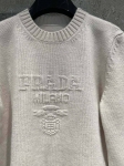 Свитер женский Prada Артикул LUX-97586. Вид 2