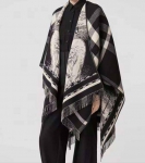 Пончо Christian Dior Артикул LUX-97753. Вид 1