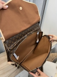 Портплед Louis Vuitton Артикул LUX-94774. Вид 9