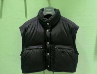  Пуховик-трансформер  Prada Артикул LUX-98133. Вид 4