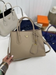 Сумка женская  Prada Артикул LUX-98175. Вид 1