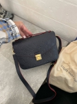 Сумка женская Pochette  Louis Vuitton Артикул LUX-98549. Вид 1