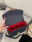 Сумка женская Pochette  Louis Vuitton Артикул LUX-98549. Вид 6