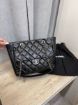 Сумка женская  Chanel Артикул LUX-98604. Вид 1