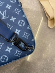 Сумка-слинг Louis Vuitton Артикул LUX-98617. Вид 4