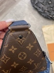 Сумка-слинг Louis Vuitton Артикул LUX-98617. Вид 5