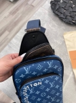 Сумка-слинг Louis Vuitton Артикул LUX-98617. Вид 7