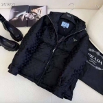 Пуховик Prada Артикул LUX-98794. Вид 3