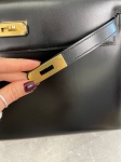 Сумка женская Kelly, 35 cm, swift leather Hermes Артикул LUX-98950. Вид 10