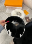 Меховые наушники Louis Vuitton Артикул LUX-99676. Вид 3