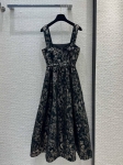 ПЛАТЬЕ СРЕДНЕЙ ДЛИНЫ С ПОЯСОМ Christian Dior Артикул LUX-99955. Вид 2