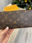 Кошелёк Louis Vuitton Артикул LUX-100242. Вид 2