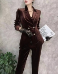  Костюм женский Max Mara Артикул LUX-100877. Вид 2