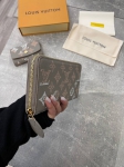 Кошелёк Louis Vuitton Артикул LUX-101076. Вид 2