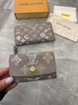 Ключница Louis Vuitton Артикул LUX-101085. Вид 1