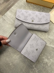 Кошелёк Louis Vuitton Артикул LUX-101075. Вид 3
