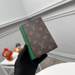 Обложка на паспорт  Louis Vuitton Артикул LUX-101185. Вид 2