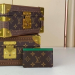 Визитница  Louis Vuitton Артикул LUX-101186. Вид 1