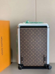 Чемодан  52 / 32 / 22 см  Louis Vuitton Артикул LUX-101187. Вид 6