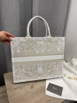 Сумка женская 42 см Christian Dior Артикул LUX-101489. Вид 4