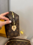 Косметичка Louis Vuitton Артикул LUX-101711. Вид 2